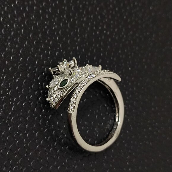 BVLGARI Serpenti Viper 18K Gold Diamond Emerald Ring - Picture 4 of 10